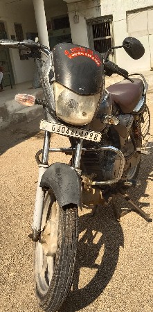 ટુ વ્હીલર વેચવાનું છે