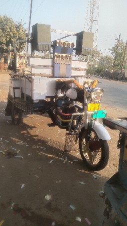 રીક્ષા વેચવાની છે