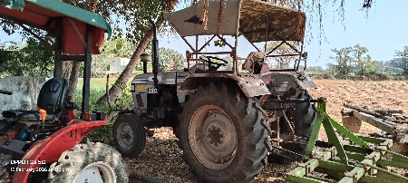 આઇસર 380 વેચવાનું છે