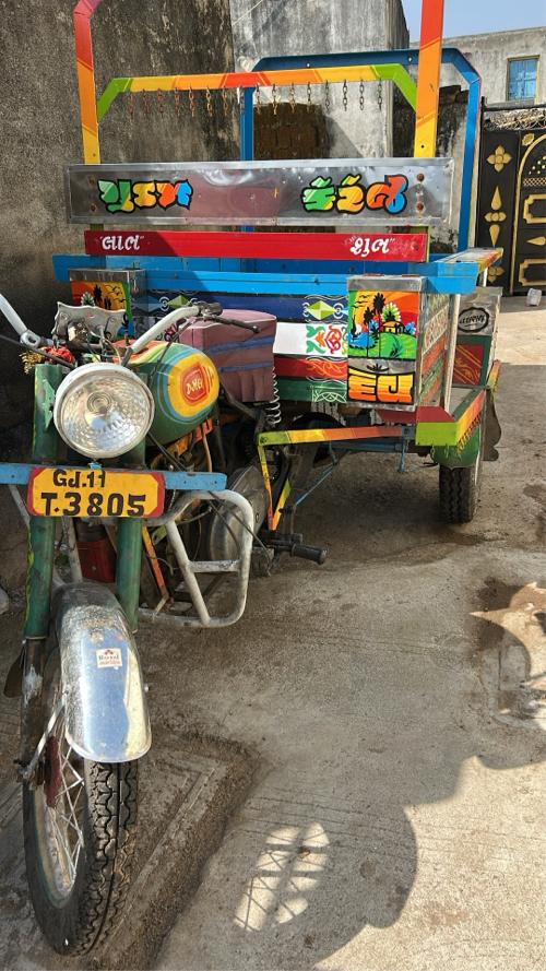 મોડલ જૂનું છે ખાલી આરસી બુક છે 
ટાયર 3 નવા એન્જિન 7.50nu bs2 આખું બનાવેલું કઠોડો નવો