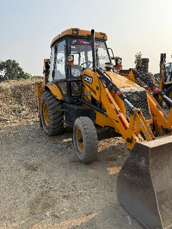 જેસીબિ.3DX