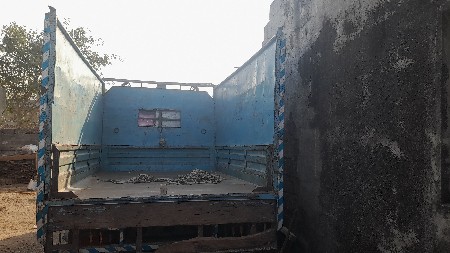 थंबनेल 2