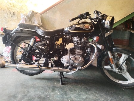 Royal Enfield standard 7.2019