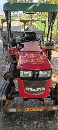 મીની ટ્રેક્ટર વેચવાનું છે