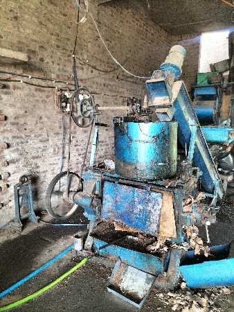 थंबनेल 2