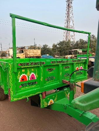 આ ટ્રોલી વેચવાની છે