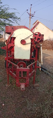 માર્શલ થ્રેસર વેકવાનું છે