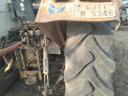 ન્યૂ - હોલેન્ડ 3230nx