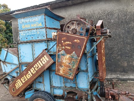 ઘનશ્યામ થેશર મસીન