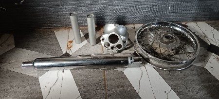 બુલેટ નો સમાન વેચવાનું છે