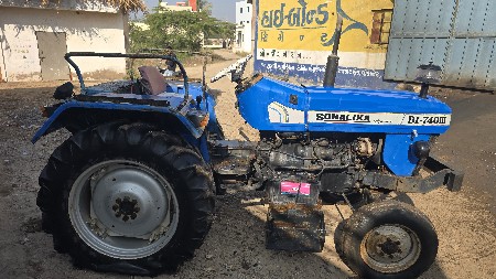 थंबनेल 3