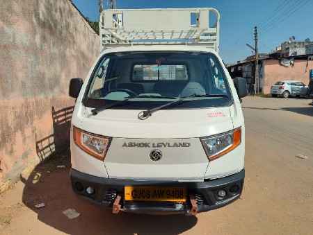 ગાડી વેચવાની છે