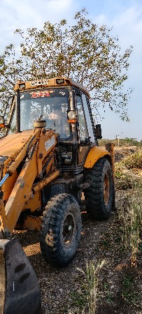 જેસીબી વેચવાનું છે