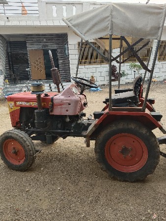 મીની ટેકટર યુવરાજ  મહેન્દ્રા