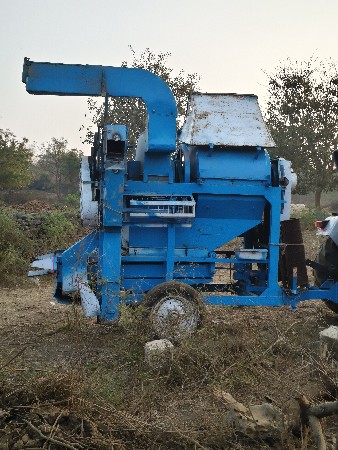 બજાજ  ફુકણી