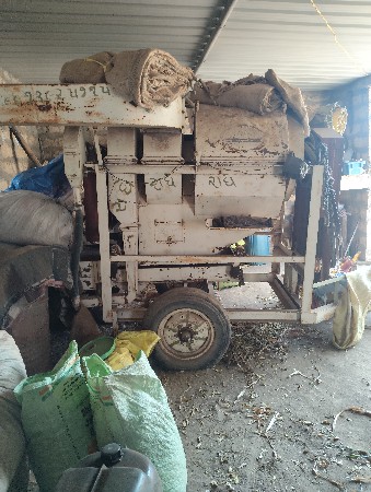 થ્રેશર વેચવાનું છે