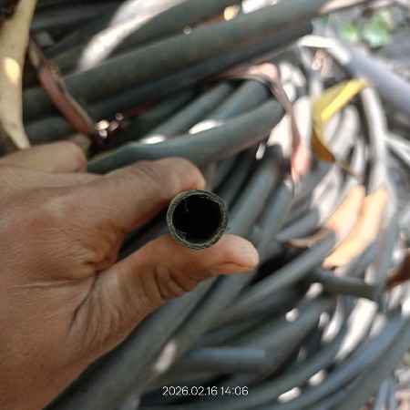 ટપક વેચવા માટે મણો