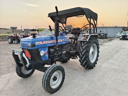 POWERTRAC EURO 41 PLUS (45 HP)2023