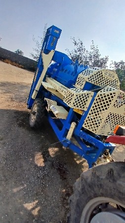 બજાજ  ફુકણી