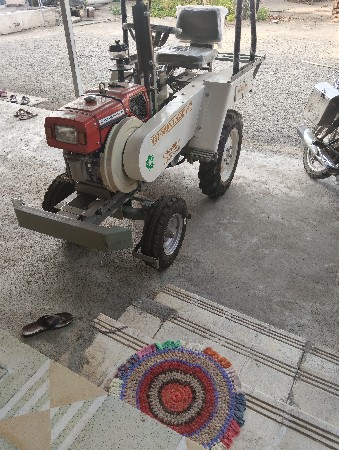 મીની ટ્રેક્ટર વેચવાનું છે