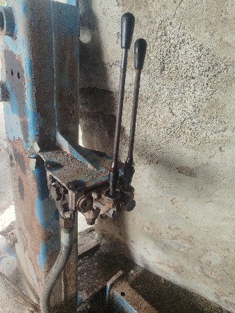 લોટર વેચ વાનુછે