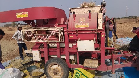 ગૌતમ થ્રેશર [ ફૂકણી J