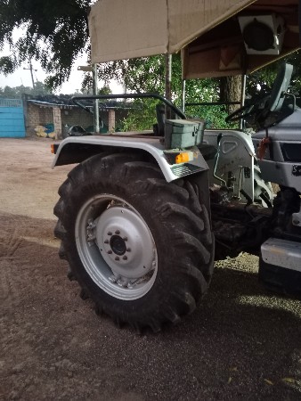 વેચવાનું છે