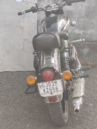 વેચવાનું છે