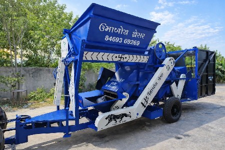 ઉમા બોય  થ્રેસર લેવા માટે મળો