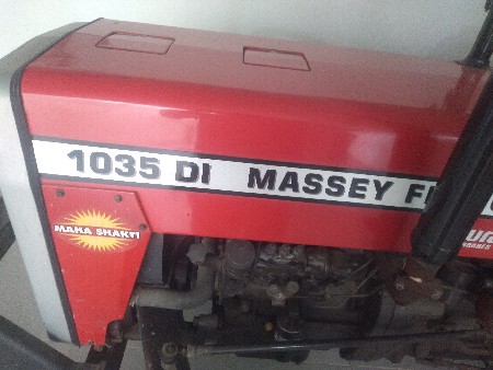 મેંસી ટેકટર મોડલ 1035       2012