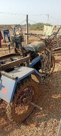 વેચવાનો છે