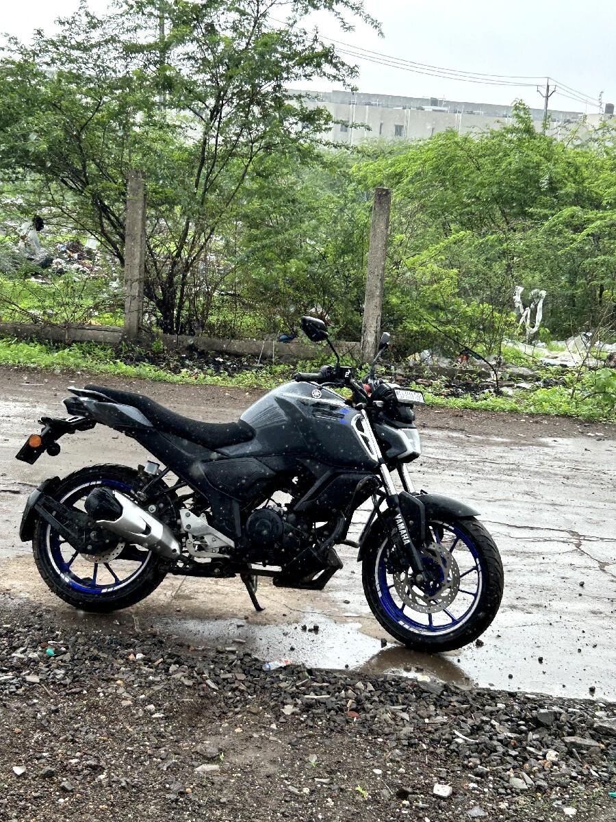 yamaha fz s v4