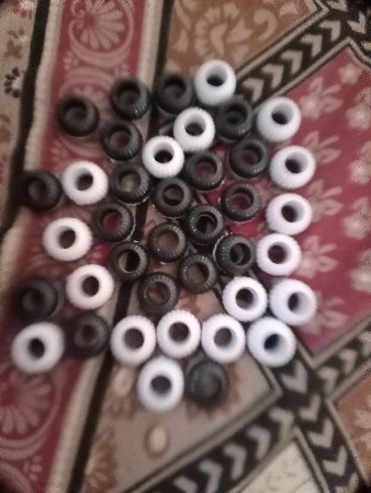 કબુતરની ઘુઘરીયુ વેચવાની છે