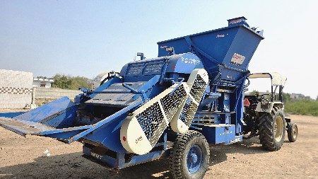 વિશાલ હલર