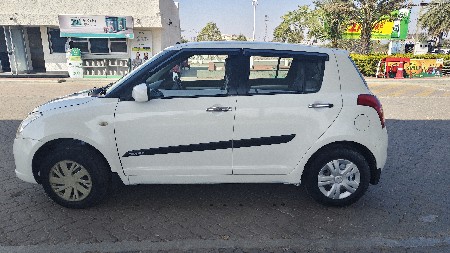 ગાડી વેચવાની છે