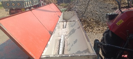 ઓરણી વેચવાની છે ધરતીની