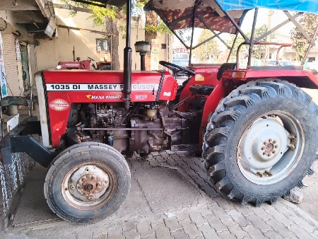 મેસી 1035 ડી આઈ