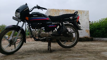 આ બાઈક વેચવાનું છે