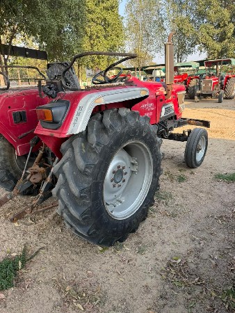 અર્જુન 555 mahindra