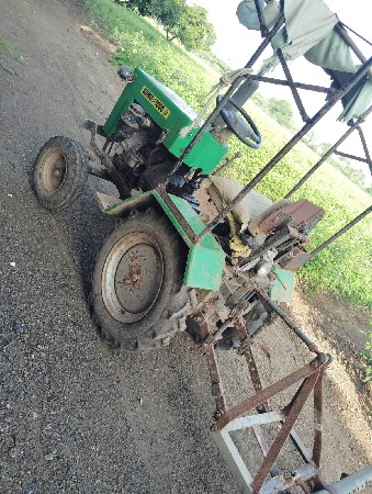 ટ્રેક્ટર