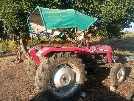 મેસી ટેકટર વેચવાનું છે