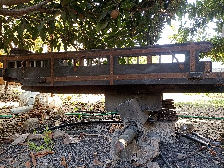 थंबनेल 2