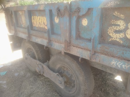 ટ્રેલર વેચવાનું છે