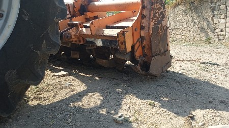 थंबनेल 2