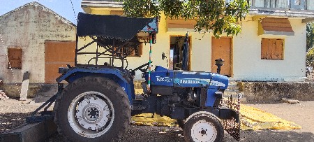 ટ્રેક્ટર વેચવાનું છે