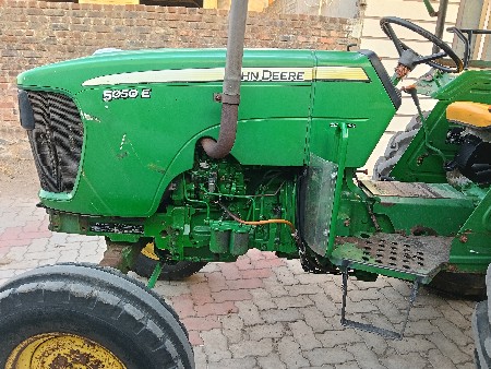 john deere 5050e