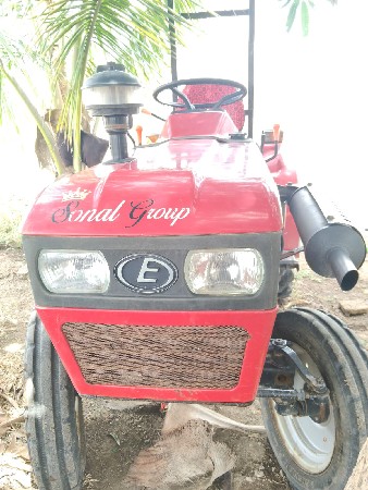 મીની ટેક્ટર વેચવાનું છે