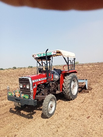 ટ્રેક્ટર