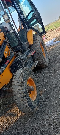 jcb