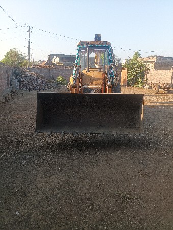 jcb